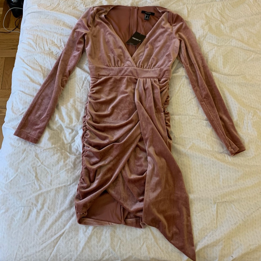 Forever 21 Pink Velvet Ruched Dress